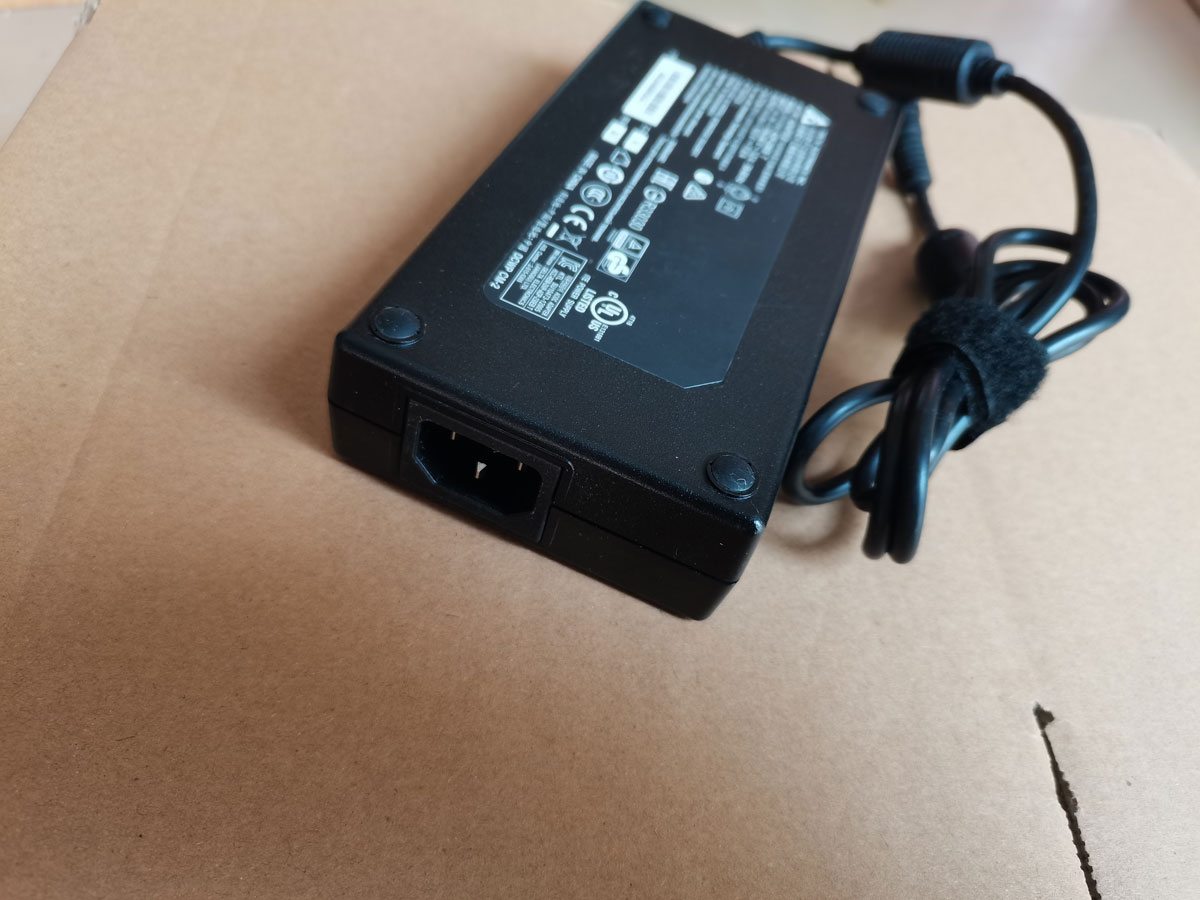 OEM Delta 230W 19.5V 11.8A ADP - Pc Gaming Msi recension och pris